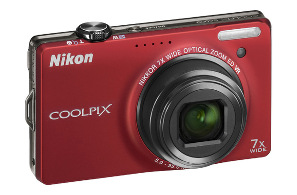 COOLPIX S6000フラッシュレッド