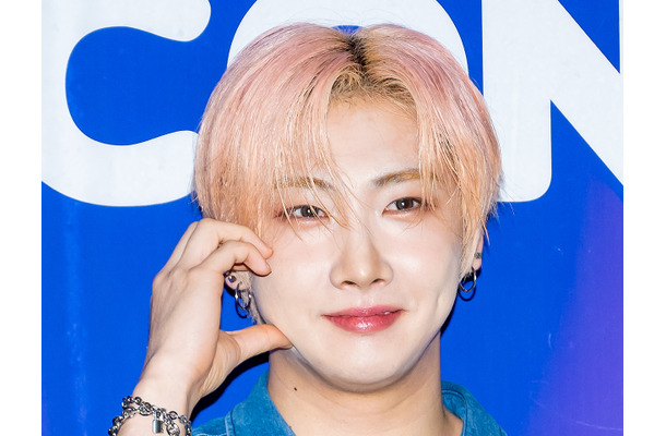 不安症状で活動休止中のVERIVERY・ホヨン、11月27日に入隊へ…カムバックには不参加