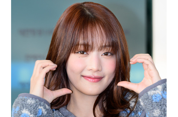 i-dle・ミンニ、東京散策SHOTを公開！キュートな“認証ショット”も話題に「会いたかった～」【PHOTO】