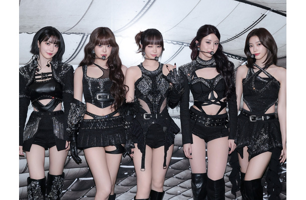 LE SSERAFIM、“初”の東京ドーム公演2日間で約8万人が熱狂！ファンに決意のメッセージも「恥じないアーティストになる」