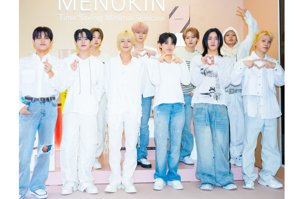 TREASURE、爽やかオーラ全開！清涼感あふれる“ホワイトルック”でイベントに登場【PHOTO】