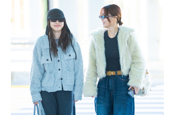 TWICE、個性が光る“冬コーデ”で空港に登場！ワールドツアー「THIS IS FOR」台湾公演のため出国【空港写真】