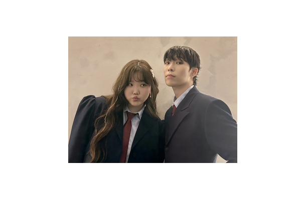 YGエンタを離れるAKMU…12年ぶりに独立を決意した理由