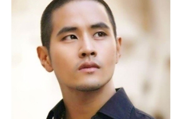 兵役逃れ騒動を考慮？20年以上“韓国出禁”のスター歌手、ラッパー新曲に「極秘フィーチャリング」のワケ