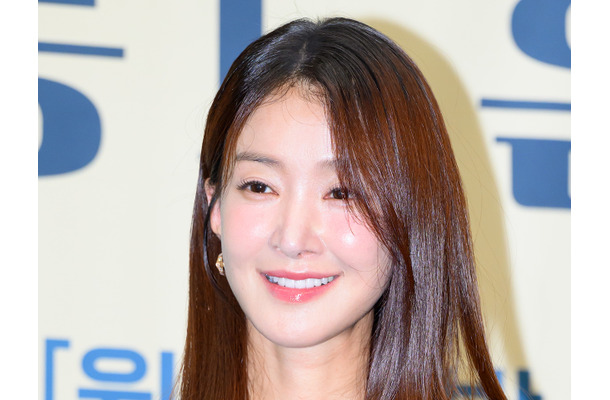 離婚後元夫の同意なく体外受精で妊娠した韓国女優、生まれたての娘を装飾品扱い？炎上続く