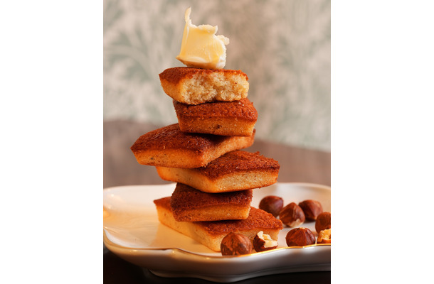 焦がしバターフィナンシェ