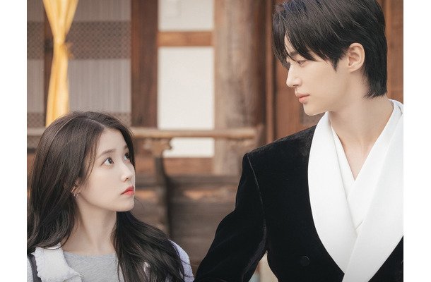 超期待作で共演するIUとビョン・ウソク、低迷続くMBCドラマを救うことができるか…不安点も？