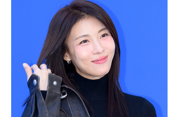 「誰かがお尻を…」“NHK韓流ドラマの女王”ハ・ジウォン、クラブでの衝撃エピソードを告白