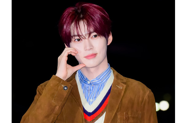 ZB1ソン・ハンビン、洗練されたオーラで魅了！フランス発のファッションブランドとコラボ