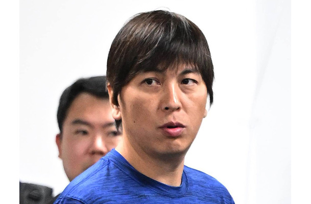 「“大谷翔平の通訳”の事件を想起」『鬼レンチャン』出演・松重豊と共演の韓国歌手、元マネが不送致処分