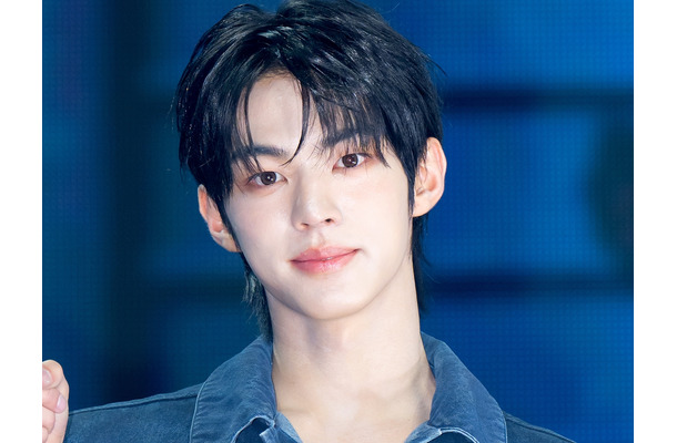 「遭遇したかった」TWS・ドフン、“変装なし”で東京のイルミネーションを満喫！オフショットに注目【PHOTO】