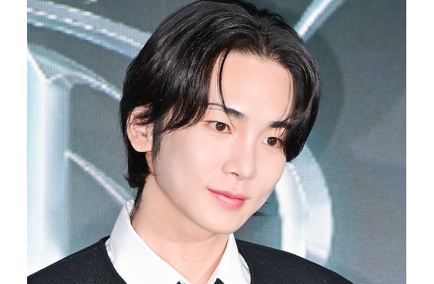 出演番組降板へ…SHINee・キー、違法医療疑惑の“点滴師”との関係に公式コメント「深く反省」【全文】