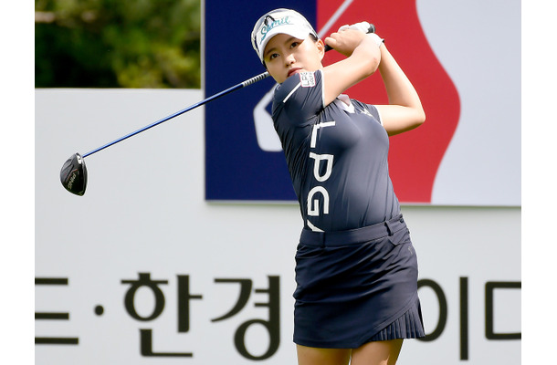 「最高の美人」の声も！韓国女子ゴルファー、ハワイで見せた大胆プライベートSHOTで視線強奪【PHOTO】