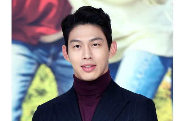 地獄の3年間がついに終結…“不倫疑惑”の韓国元アイドル俳優、最高裁が潔白認定