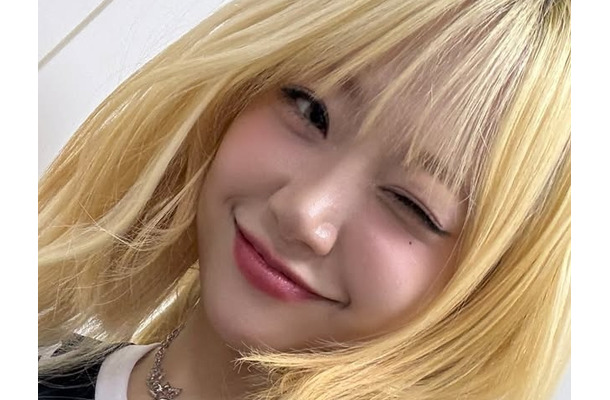 かつて日本のAV女優にデビューを勧められたことも　元K-POPアイドルがモビルスーツと2ショット【PHOTO】