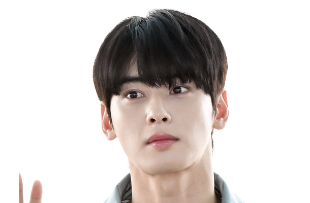 チャウヌ、兵役前に撮影したNetflix新ドラマのスチール公開！共演女優が絶賛「役にぴったり」