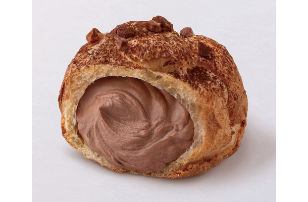 【ビアードパパ】生チョコシュー　340円（税込）