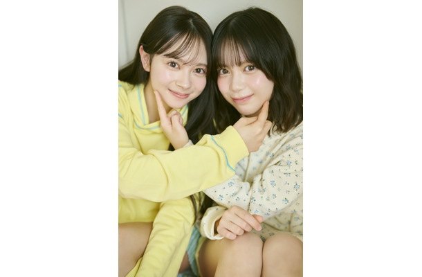 AKB48・伊藤百花＆川村結衣©KADOKAWA／写真：熊木優