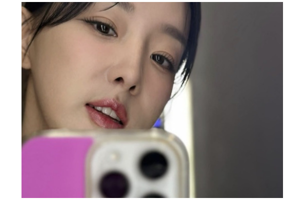 “豊胸疑惑”もあった韓国歌手のワンオペ育児に共感の声「これぞ現実」【PHOTO】