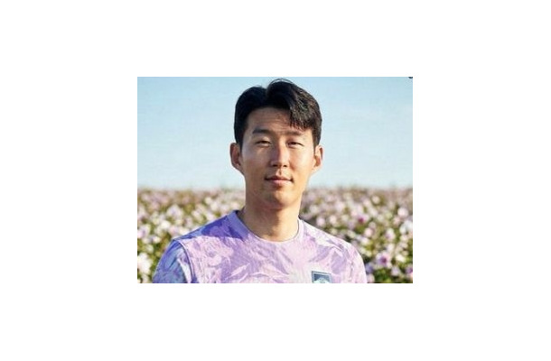 「マジかよ」何とも言えない表情のソン・フンミンにも注目…韓国代表のW杯アウェーユニ情報が話題