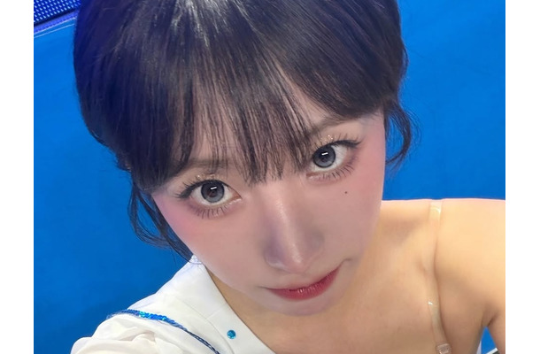 胸元ギリギリ＆大胆肌見せ…大谷翔平も目撃した韓国チアガール、“振れ幅”全開SHOT公開