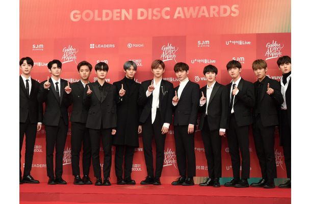 Wanna One、解散から7年ぶり再結成！メンバー11人の自筆メッセージ公開