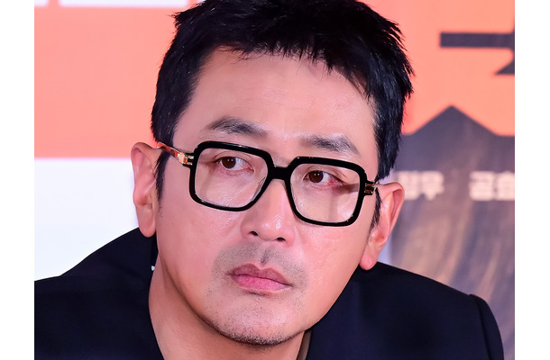 ハ・ジョンウ、結婚報道は否定も一般女性との交際は認める