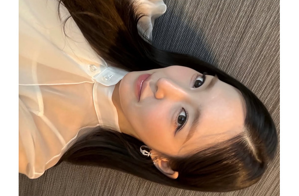 結婚前提の真剣交際中！少女時代・ティファニーがシースルー衣装で肌見せ　近況ショットに視線集中