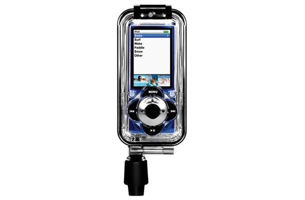 第5世代iPod nanoを防水ケースに装着したイメージ（iPodは別売り）