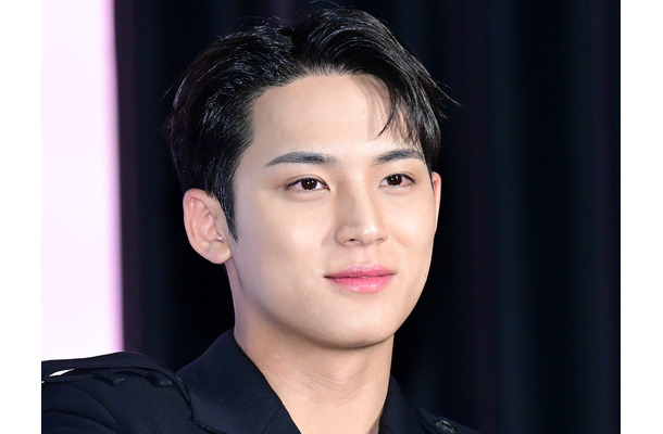 SEVENTEEN・ミンギュ、パリ・ファッションウィークで“メディア価値1位”を記録！約15億円を創出