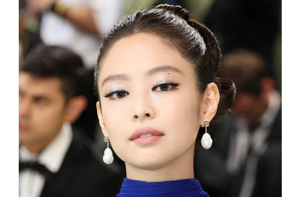 BLACKPINK・ジェニー、ソウルにある約21億円のビルを現金一括購入！大使館から所有権移転か