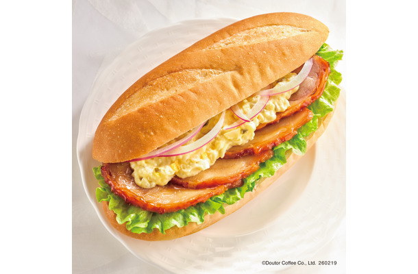 期間限定ミラノサンド てりやきチキン ～瀬戸内レモンタルタル～（C）Doutor Coffee Co., Ltd. 260219