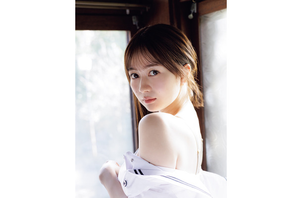 『ENTAME 0.36sec. vol.01』江籠裕奈　撮影◎青山裕企