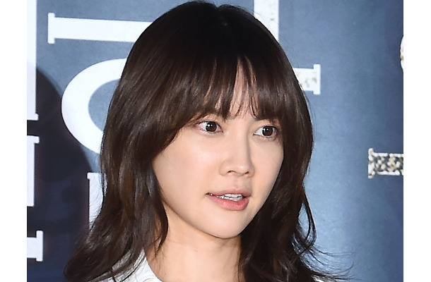 日本の空港で“股の間”まで徹底検査されたと韓国女優「密輸したと思われたみたい」