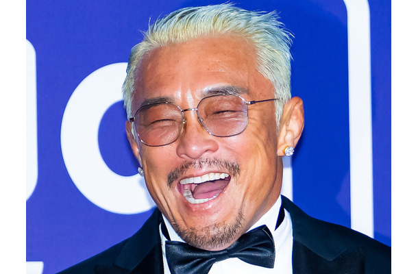 東京の“5億円豪邸”は妻SHIHO名義…持ち分ゼロの秋山成勲、金銭事情を告白！小遣い制を断固拒否