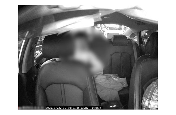 女性が運転する韓国タクシーで男性客が裸に…車内のドライブレコーダーに映ったわいせつ行為