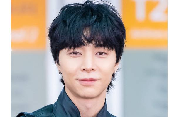 東京ドームで“WBC”始球式を務めるジャニー、パリで魅せた多彩な表情にファン悶絶「本当にステキ…」