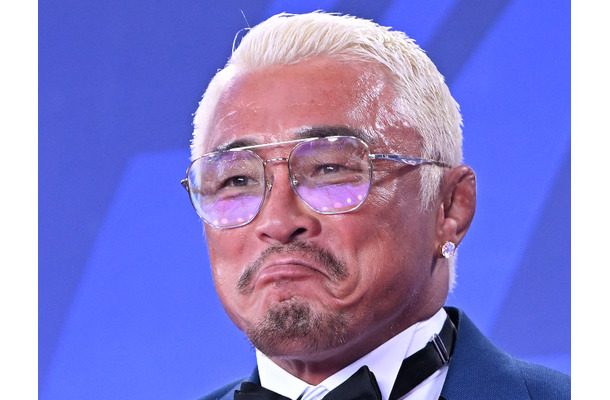 秋山成勲（50）、早くも遺影を撮影…特別な意味が込められた写真が話題「よく来たねと…」