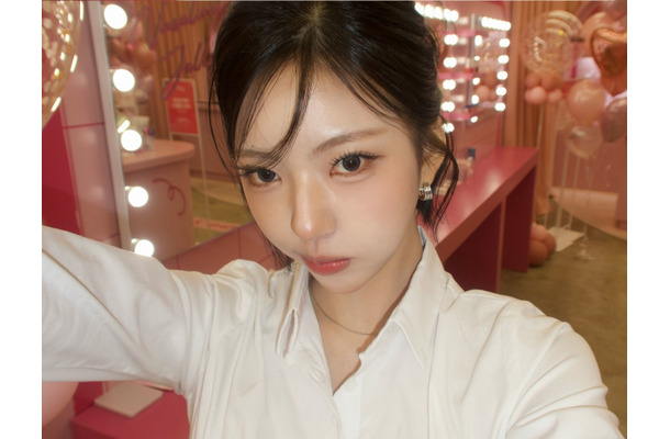 “G-DRAGONとの熱愛説”から『脱出おひとり島5』出演まで…注目美女キム・ゴウン、整形疑惑に言及