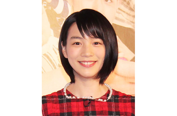 のん【撮影／中村好伸】