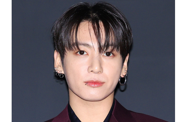 BTS・JUNG KOOK、『GOLDEN』が2020年代“最強ヒット作”TOP20入り！K-POPソロ唯一の快挙