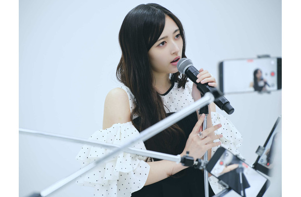 MTV『Nagi Inoue （Nogizaka46）meets VOCALOID MUSIC -Special Live & Document-』撮影：稲垣謙一