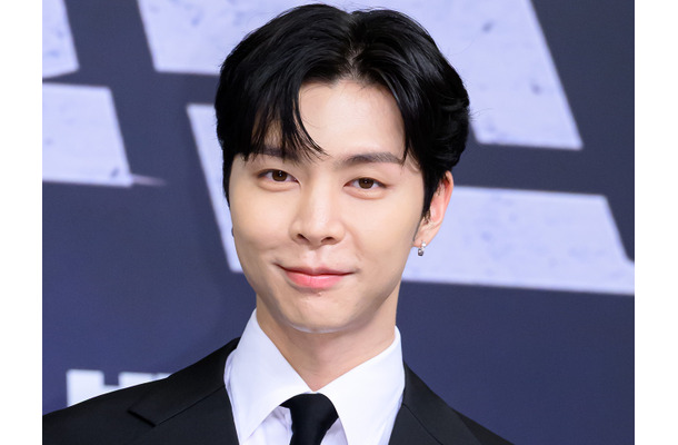 “WBC始球式”も話題に！NCT・ジャニー、日本でのエモSHOTに反響「完全に彼氏」「京浜東北線だ」