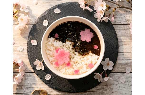 さくら祭り限定　漆黒のカレーライス