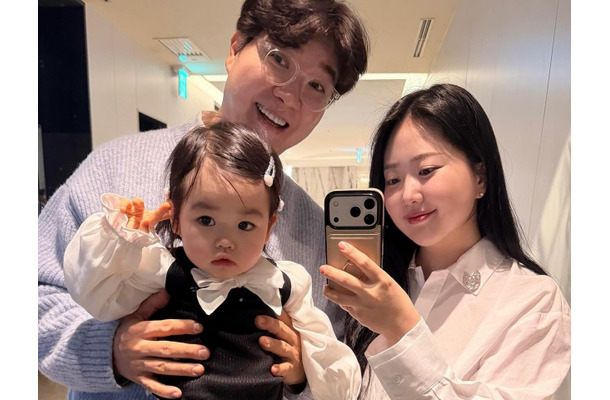 夫や娘に続き、23歳年下の妻にも広告オファー殺到　“一家で売れる”韓国芸能人夫婦が話題