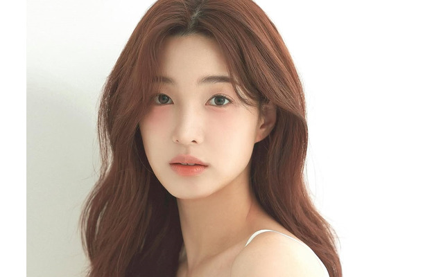 “19禁ドラマ”出演→ネット配信者に…20歳で授かり婚も電撃離婚した元K-POPアイドルの近況