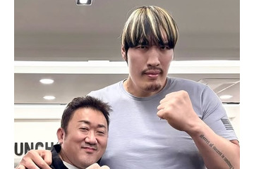 「もはや衝撃映像」“巨人”チェ・ホンマン×“剛腕”マ・ドンソク、規格外の2ショットに驚愕の声 画像