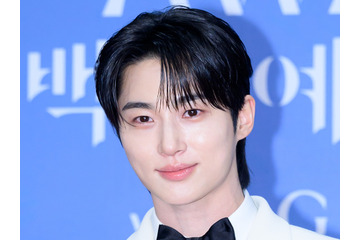 「遺伝子強すぎ」俳優ビョン・ウソク、“そっくり”な美人実姉が話題…173cm元モデルのCA 画像