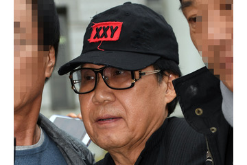 「偉大な離婚」“元妻ネタ”で人を不快にさせて稼ぐ…無礼を売りにする80歳韓国歌手の浅はかさ 画像