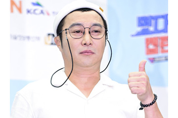 元妻の連れ子と離縁→再婚した韓国タレント、“婚外子”疑惑も囁かれた我が子を公開 画像
